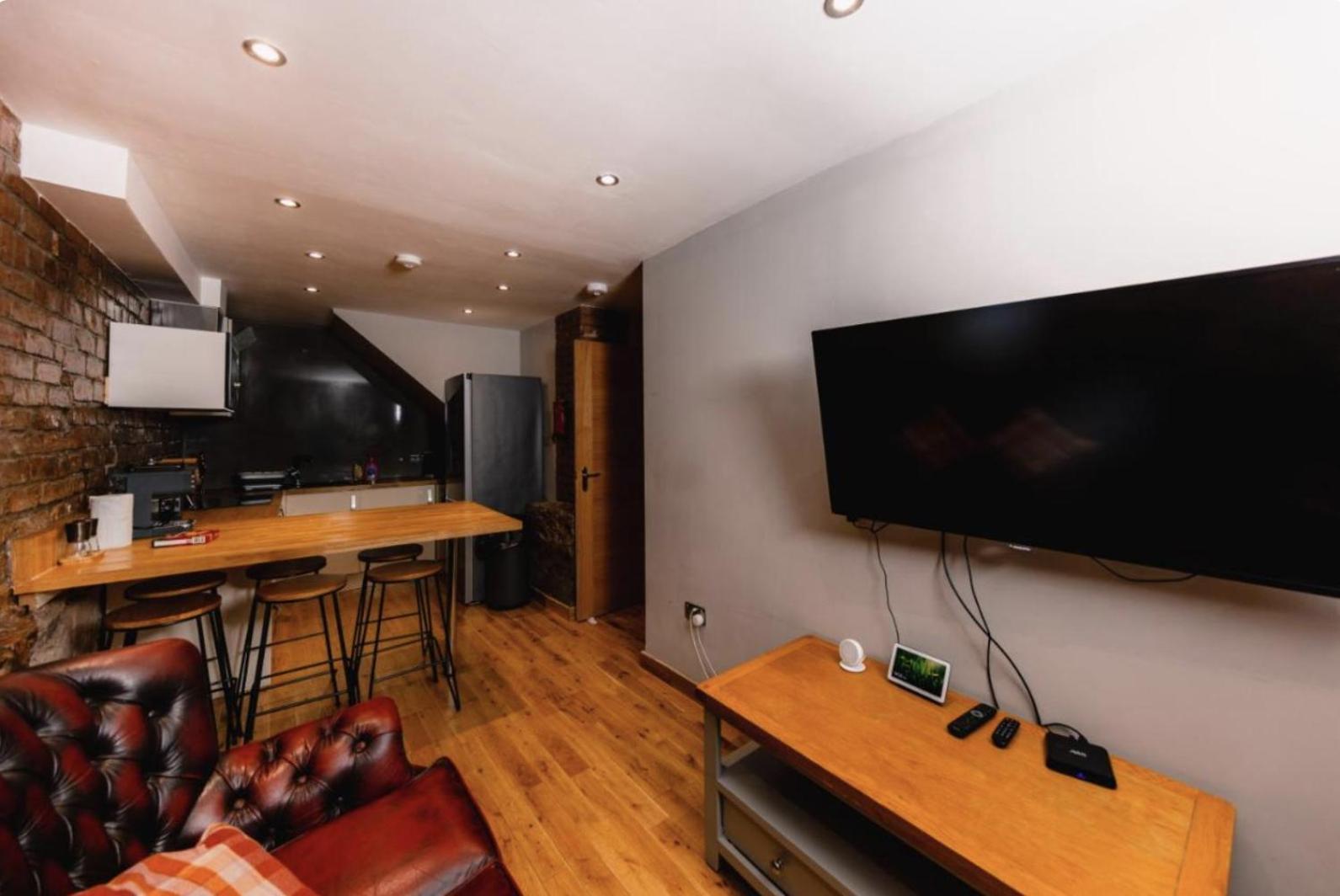 Superb Luxury Apartment By Canal - Central Édimbourg Extérieur photo