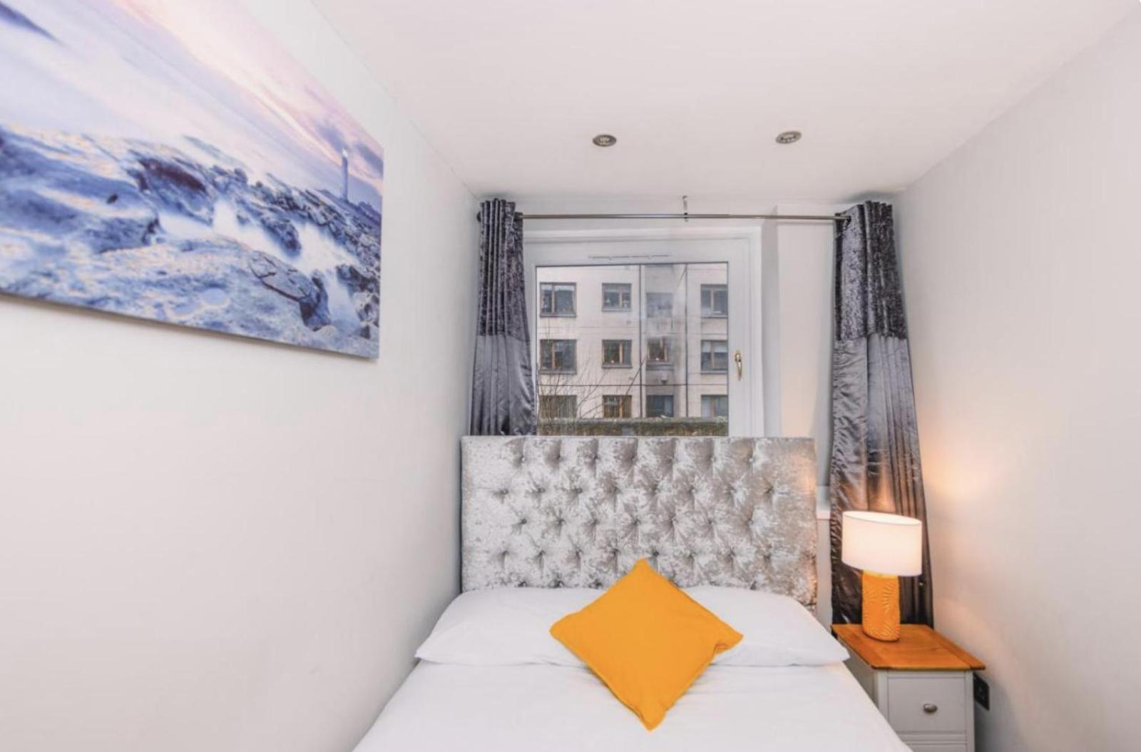 Superb Luxury Apartment By Canal - Central Édimbourg Extérieur photo