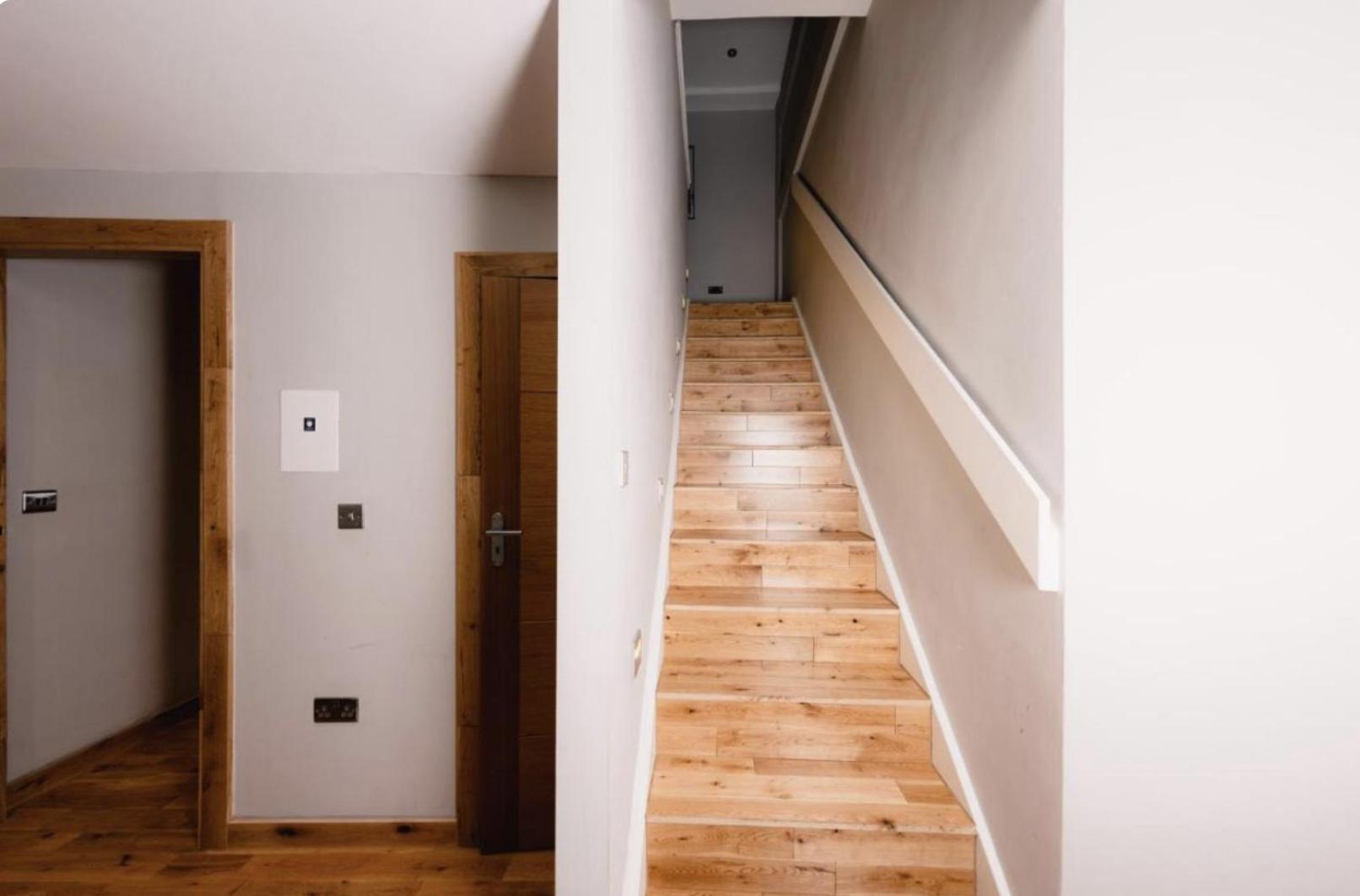 Superb Luxury Apartment By Canal - Central Édimbourg Extérieur photo