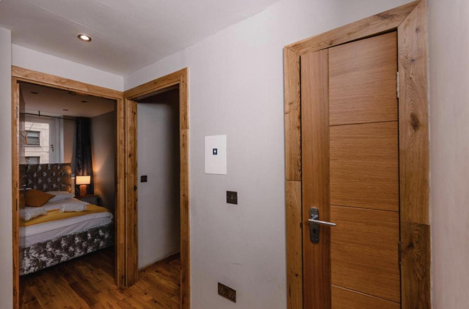 Superb Luxury Apartment By Canal - Central Édimbourg Extérieur photo